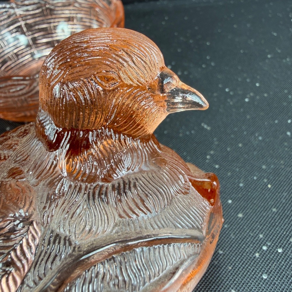 Heisey Hsinchu Glass Pink Bird on Nest Trinket Dish Basketweave 4x6 Vintage - Picture 7 of 15